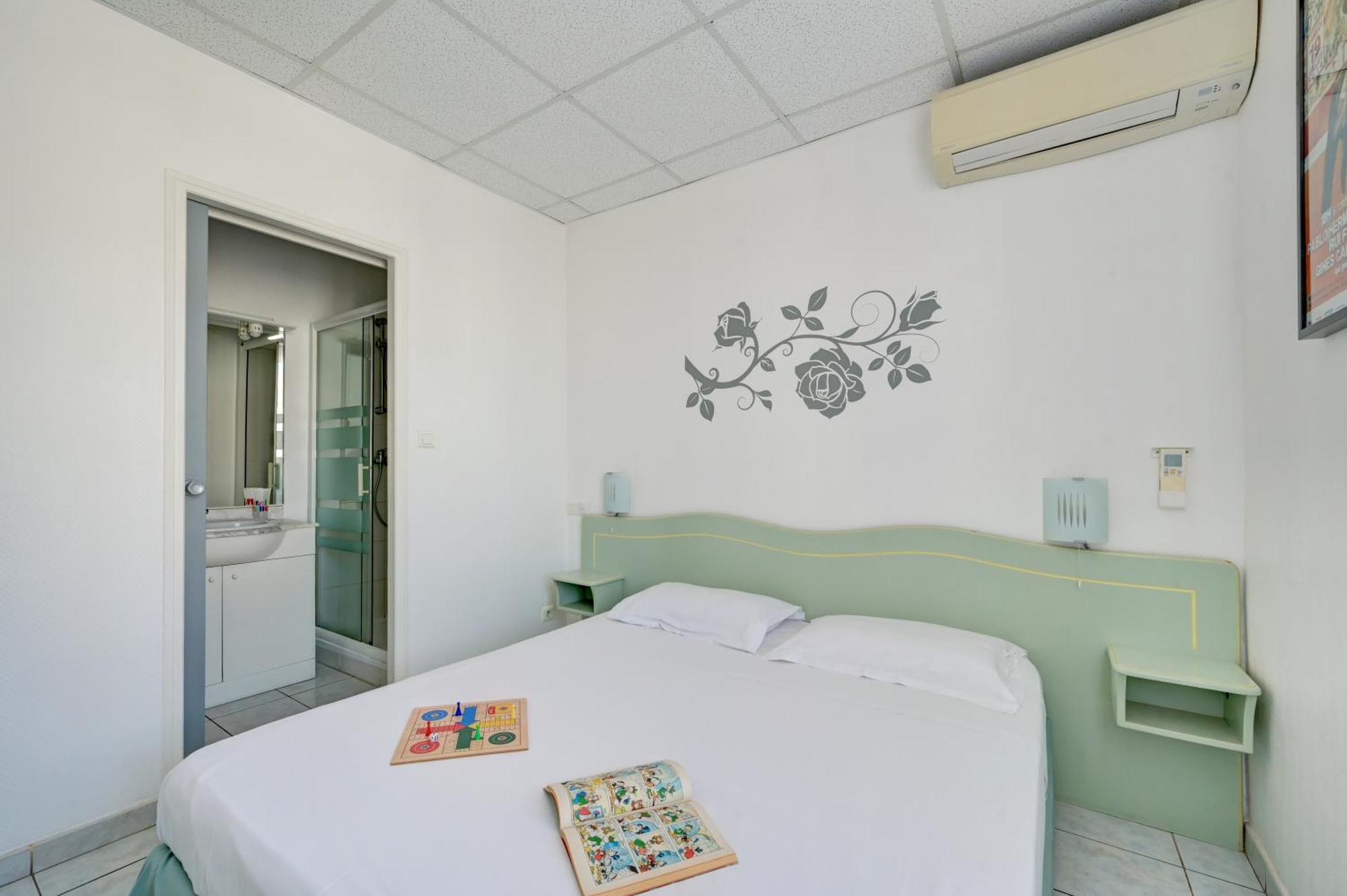 Hotel Camille Saintes-Maries-de-la-Mer Eksteriør bilde